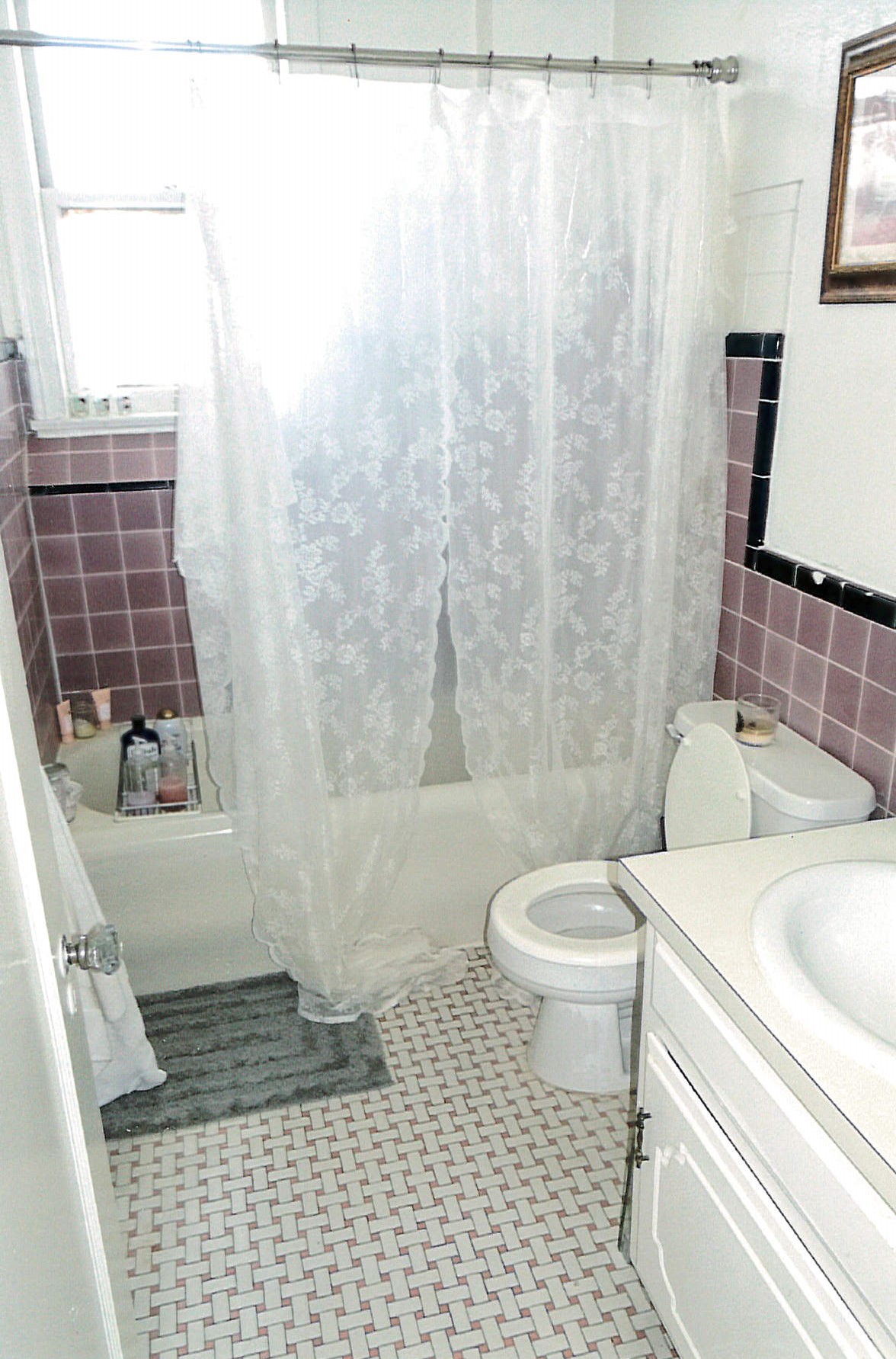 Sixth floor unit bathroom 